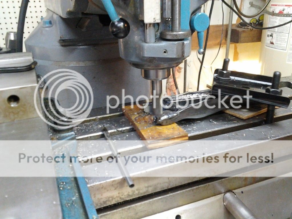 Hydraulic throwout bearing (Ford T5, behind Volvo)